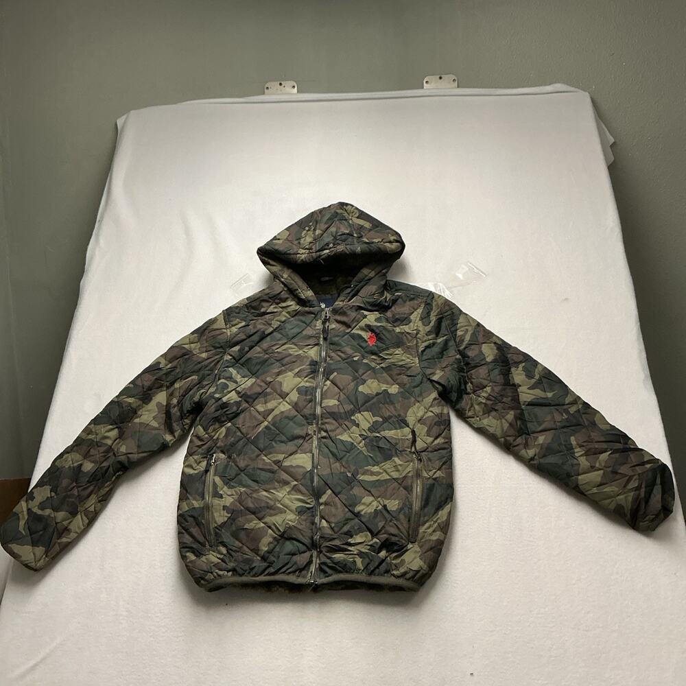 U.S. Polo Assn Mens Camouflage Jacket Fur On Inside Size M, Full Zip, 4267